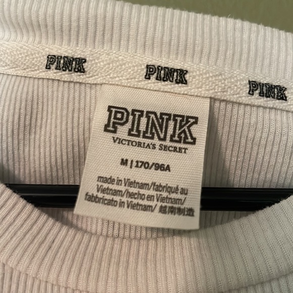 White vs pink boxy crop top - Picture 3 of 3